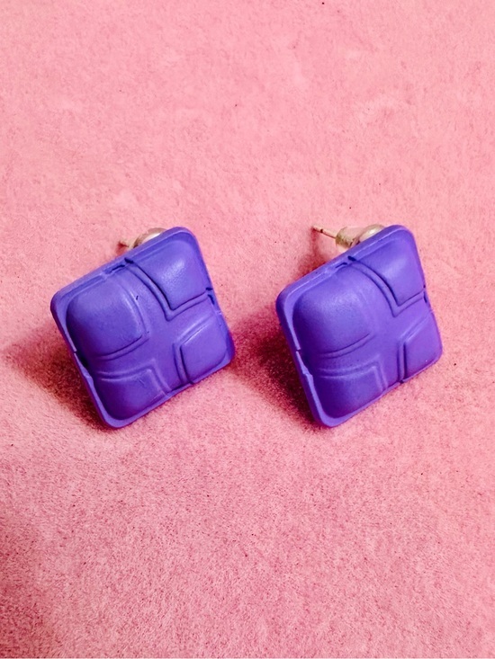 Jewelry - Purple Textured Square Stud Earrings